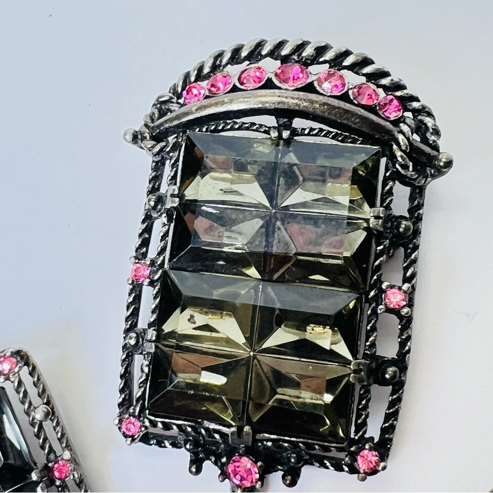 VINTAGE SARAH COVENTRY MIDNIGHT MAGIC BAROQUE GOTH PENDANT/BROOCH CLIP EARRINGS - Picture 5 of 14
